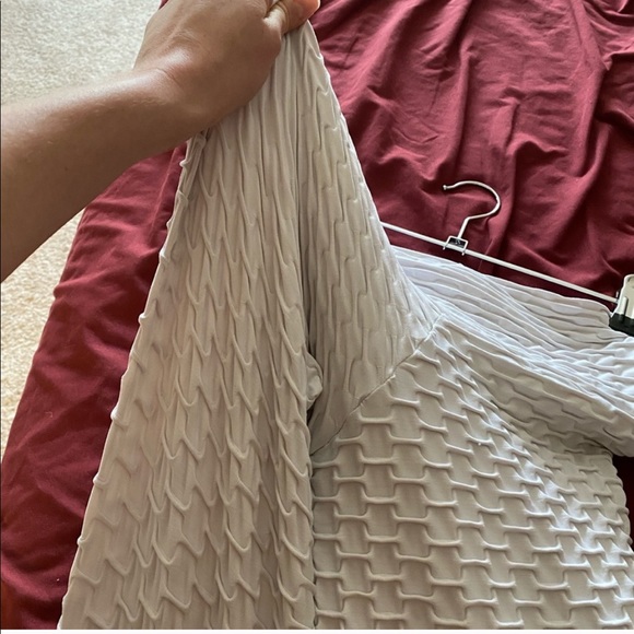 Gym Leggings - Picture 4 of 5